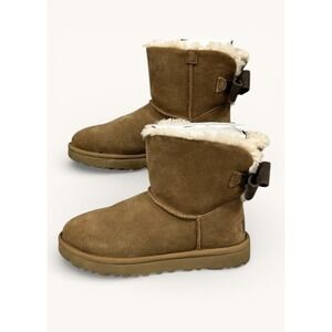 UGG Mini Bailey Bow Boots Womens 7 Chestnut Suede Shearling Fur Lined w Box